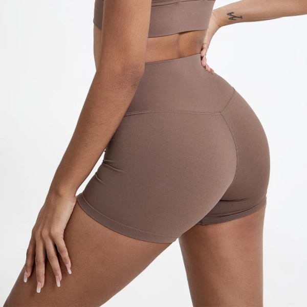 Summer bare-feel high-waisted yoga leggings for women: featuring peach-shaped butt-lifting, no awkward seams, quick-drying, and a tight fit, perfect for sports and workouts.