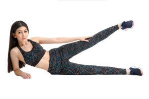 How to achieve the visual effect of longer legs with yoga pants featuring a specific line design?